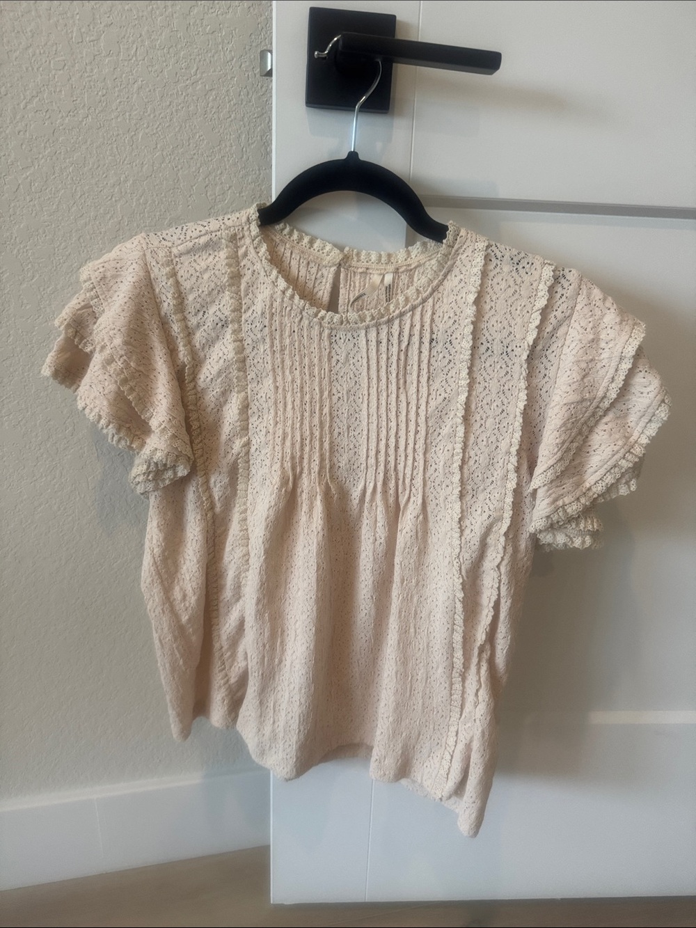 Free People Peach Lace Pintuck Flutter Sleeve Blouse